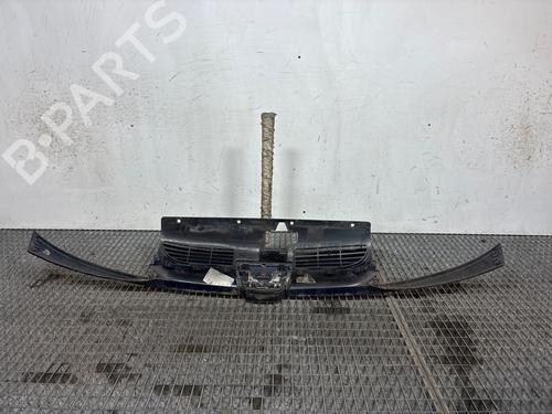 Used Grille Grille 37194077 37194077