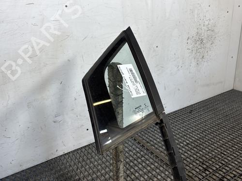 Vidro triangular frente esquerdo Vidro triangular frente esquerdo RENAULT CAPTUR I (J5_, H5_) 1.2 TCe 120 (118 hp) 33830813 33830813