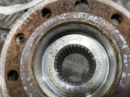 Right front steering knuckle FIAT CROMA (194_) 1.9 D Multijet (194AXC1B, 194AXC12) | BP29413353M26 