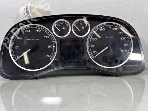 Used Instrument cluster PEUGEOT 307 (3A/C) 1.4 16V (88 hp) 27722339