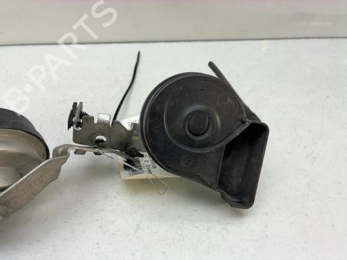 horn-vw-tiguan-5n_-2007-2008-2009-2010-2011-2012-2013-2014-2015-2016-2017-2018-40066911 main image