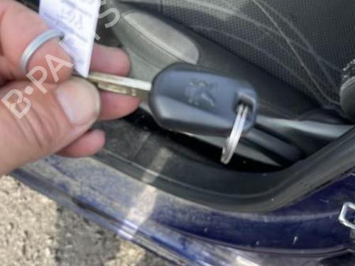 Right mirror glass PEUGEOT 208 I (CA_, CC_) 1.4 HDi | BP19966039C147 