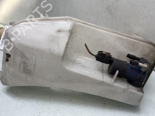 Used Windscreen washer tank Windscreen washer tank RENAULT CLIO IV Grandtour (KH_) 1.5 dCi 90 (KHN3, KHN4) (90 hp) 33484463 33484463