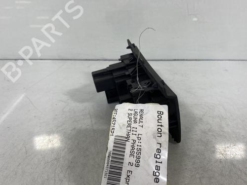 Headlight switch RENAULT LAGUNA III (BT0/1) 2.0 16V (BT05, BT0F, BT0W) | BP20020383I24 