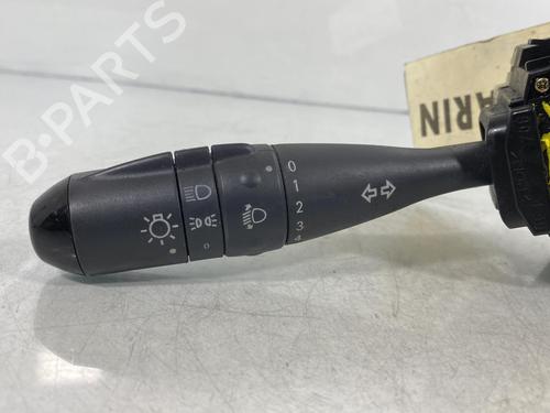 Used Switch Switch SMART FORFOUR (454) 1.1 (454.030) (75 hp) 19997886 19997886