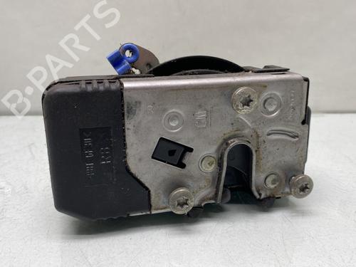 Used Front right lock RENAULT TRAFIC II Van (FL) 1.9 dCi 80 (FL0B) (82 hp) 31205776