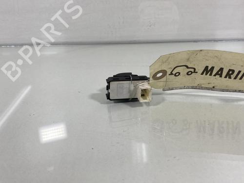 Right front window switch PEUGEOT 3008 II SUV (MC_, MR_, MJ_, M4_) 1.2 THP/ PureTech 130 (MRHNSM, MRHNSU, MRHNSJ, MRHNYW,... | BP20021480I26 