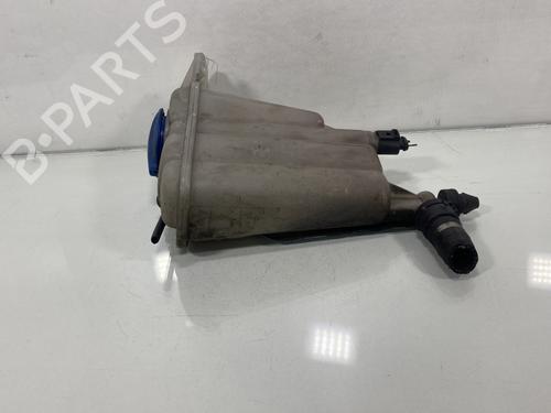 Used Expansion tank Expansion tank 21490095 21490095