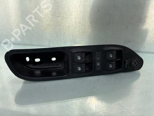 Left front window switch FIAT TIPO Saloon (356_, 357_) 1.3 D (356SXB1A, 356SXH1A, 356SXD1A) | BP37028839I27 - Image 3