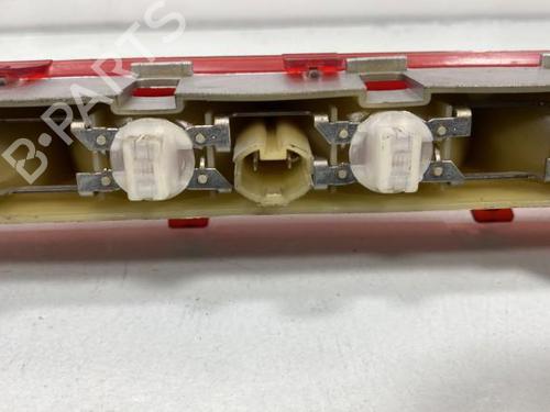 Used Third brake light Third brake light TOYOTA COROLLA Verso (ZER_, ZZE12_, R1_) 2.2 D-4D (AUR10_, AUR10R) (136 hp) 19989611 19989611