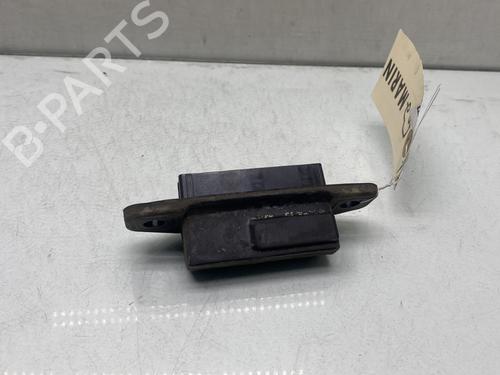 Used Switch TOYOTA YARIS (_P13_) 1.5 Hybrid (NHP130_, NHP130) (101 hp) 28704822