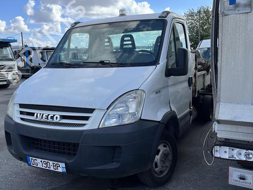 Front left lock IVECO DAILY III Van 35 C 12 V, 35 S 12 V (AGKA43A2, AGKB43A2, AGKB46A2,... | BP21957291C98 
