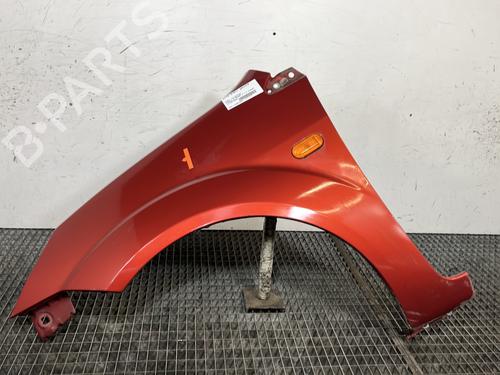 Used Left front fenders FORD FIESTA V (JH_, JD_) [2001-2014]  30389351