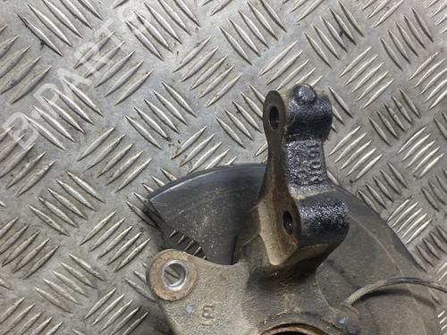 Right front steering knuckle RENAULT CLIO V (B7_) 1.5 Blue dCi 100 (B7AD) | BP31211808M26 