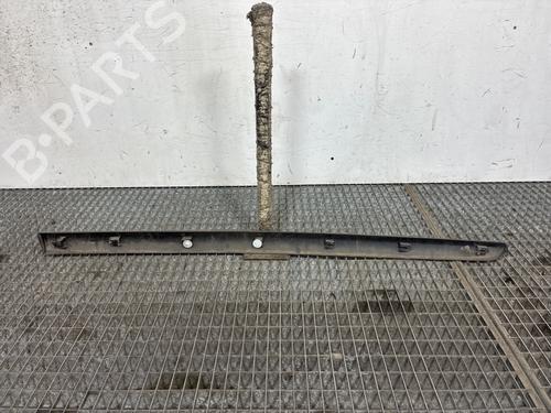 Used Door moulding trim Door moulding trim 37637537 37637537