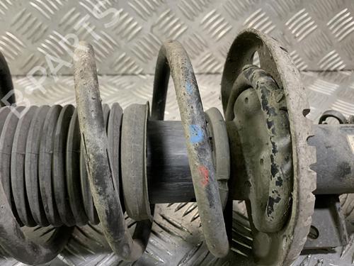Used Right front shock absorber Right front shock absorber SEAT IBIZA III (6L1) 1.9 SDI (64 hp) 19971289 19971289