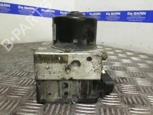 Used ABS pump ABS pump RENAULT TWINGO I (C06_) 1.2 (C066, C068) (58 hp) 19986884 19986884