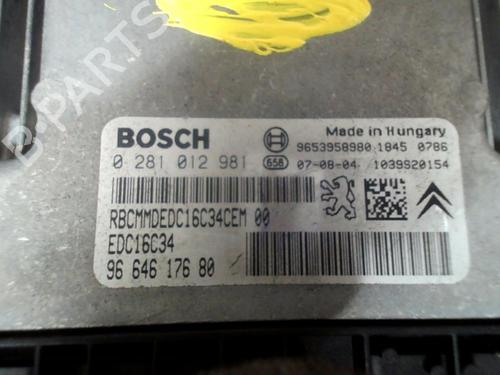Used Engine control unit (ECU) Engine control unit (ECU) CITROËN C4 Grand Picasso I (UA_) [2006-2013] 19977800 19977800