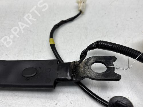 Seat buckle PEUGEOT 107 (PM_, PN_) 1.0 | BP28581418I32 