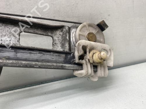Front right window mechanism PEUGEOT 306 Hatchback (7A, 7C, N3, N5) 2.0 HDI 90 | BP28281146C23 