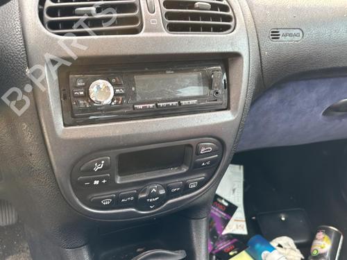 Sikringsdåse PEUGEOT 206 Hatchback (2A/C) 2.0 HDI 90 | BP22608336E1 