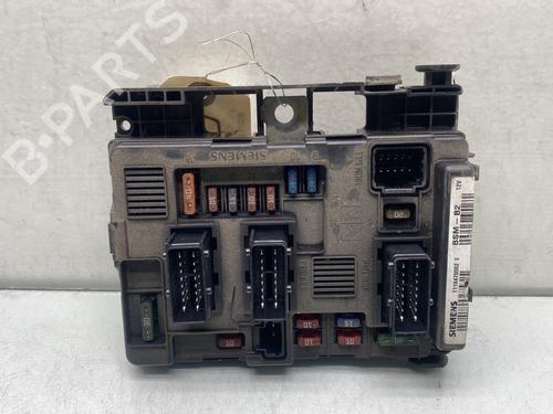 Caja reles / fusibles PEUGEOT 206 SW (2E/K) 1.4 HDi (68 hp) 29841684