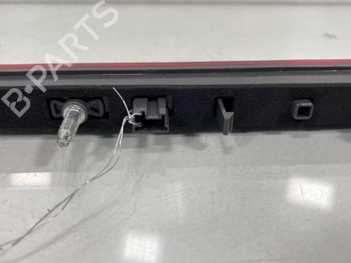 Used Third brake light Third brake light PEUGEOT 3008 II SUV (MC_, MR_, MJ_, M4_) [2016-2026] 19975047 19975047
