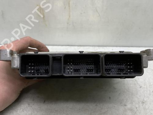 Used Engine control unit (ECU) DACIA SANDERO 1.5 dCi (88 hp) 21196767