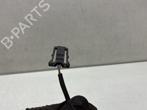 Used Fuel door actuator Fuel door actuator VW POLO V (6R1, 6C1) 1.6 TDI (90 hp) 33711433 33711433