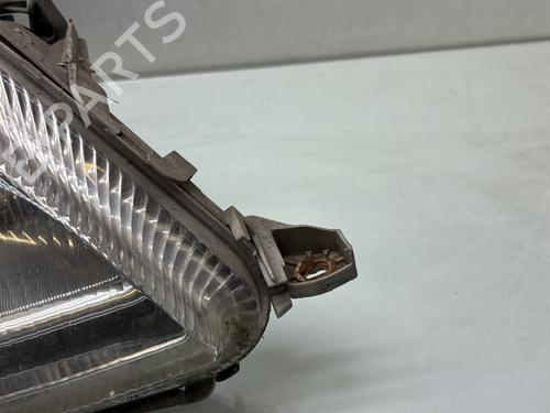 Used Right headlight Right headlight MERCEDES-BENZ A-CLASS (W168) A 160 (168.033, 168.133) (102 hp) 33711432 33711432