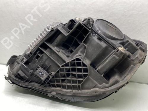 Right headlight MERCEDES-BENZ CLA Shooting Brake (X118) CLA 180 d (118.603) | BP20689410C29 
