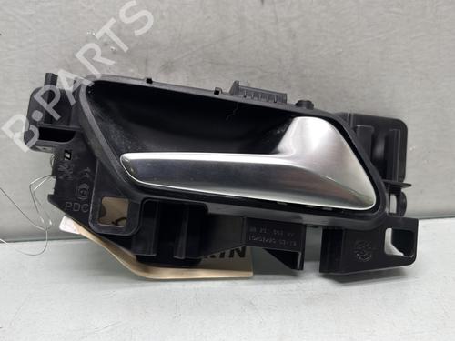Used Front right interior door handle PEUGEOT 2008 II (UD_, US_, UY_, UJ_, UR_, UC_) 1.2 PureTech 130 (USHNS, URHNS) (130 hp) 27633060