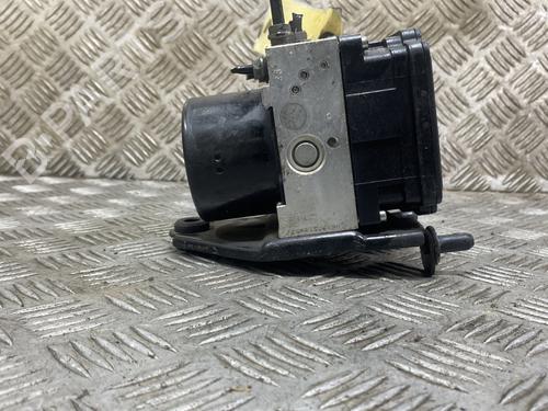 Used ABS pump ABS pump SEAT ALTEA XL (5P5, 5P8) 1.6 TDI (105 hp) 27539744 27539744
