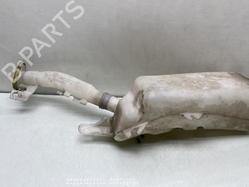 Used Windscreen washer tank RENAULT CLIO III (BR0/1, CR0/1) 1.5 dCi (C/BR0G, C/BR1G) (68 hp) 30200765