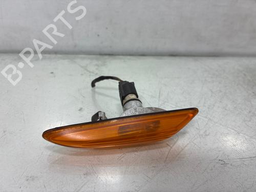 Used Left side indicator Left side indicator 37279805 37279805