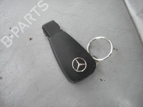 Left front door MERCEDES-BENZ S-CLASS (W220) S 320 CDI (220.026, 220.126) | BP21955881C2 