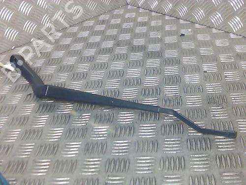Used Front windshield wiper arm OPEL INSIGNIA A (G09) [2008-2017]  19983863