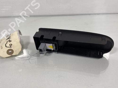 Used Right front window switch Right front window switch VW GOLF VI (5K1) [2008-2014] 20023217 20023217