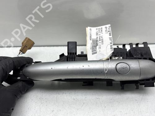 Klamka zewnętrzna drzwi przednich prawych RENAULT SCÉNIC II (JM0/1_) 1.5 dCi (JM1E, JM16) | BP29897488C129