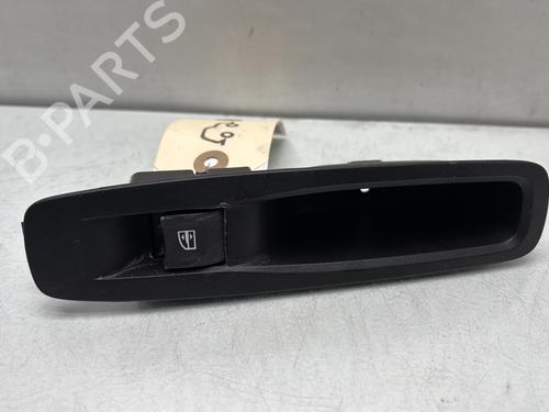 Venstre bak elrute bryter RENAULT MEGANE IV Hatchback (B9A/M/N_) 1.2 TCe 130 (B9MR) (130 hp) 29574668