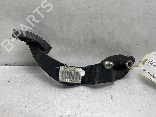 Used Clutch pedal Clutch pedal PEUGEOT PARTNER Tepee 1.6 BlueHDi 120 (120 hp) 19971753 19971753