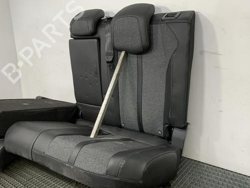 Used Rear seat Rear seat PEUGEOT 3008 II SUV (MC_, MR_, MJ_, M4_) 1.2 THP/ PureTech 130 (MRHNSM, MRHNSU, MRHNSJ, MRHNYW,... (131 hp) 21958621 21958621