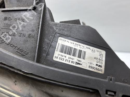 Right headlight PEUGEOT 208 I (CA_, CC_) 1.2 VTI 82 | BP31906140C29