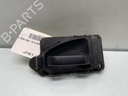 Used Front right interior door handle Front right interior door handle CITROËN SAXO (S0, S1) 1.1 X, SX (60 hp) 30515515 30515515
