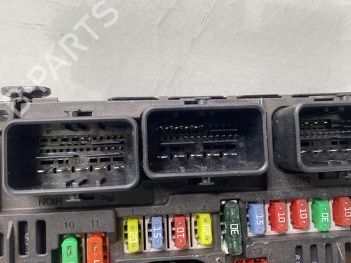Fuse box PEUGEOT 307 (3A/C) 1.6 HDi 110 | BP30082655E1