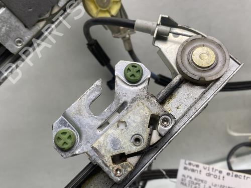 Used Front right window mechanism Front right window mechanism ALFA ROMEO GT (937_) 1.9 JTD (937CXN1B) (150 hp) 28423191 28423191