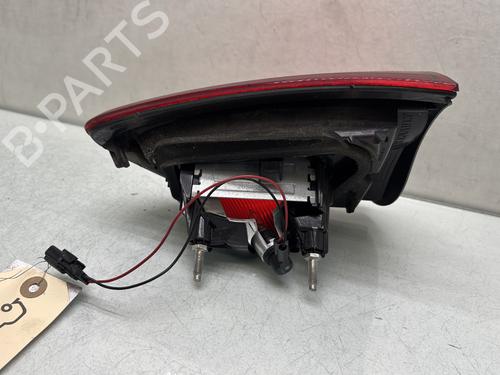 Used Left tailgate light Left tailgate light RENAULT CLIO IV Grandtour (KH_) 1.5 dCi 90 (KHN3, KHN4) (90 hp) 33484439 33484439