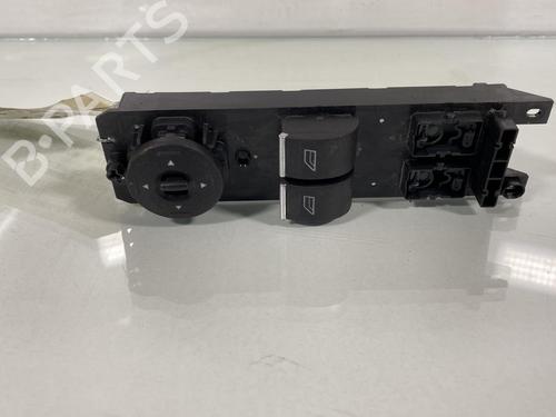 Used Left front window switch Left front window switch FORD FIESTA VI (CB1, CCN) 1.5 TDCi (75 hp) 19964172 19964172