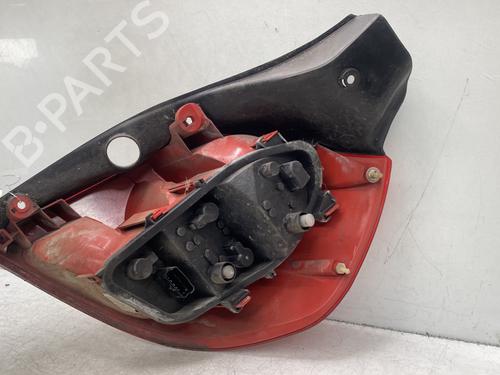 left-taillight-renault-clio-iii-br01-cr01-2005-2006-2007-2008-2009-2010-2011-2012-2013-2014-33014918 main image