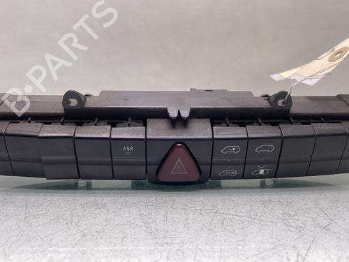 Used Warning switch Warning switch MERCEDES-BENZ VITO / MIXTO Van (W639) 109 CDI (639.601, 639.603, 639.605) (88 hp) 30297139 30297139